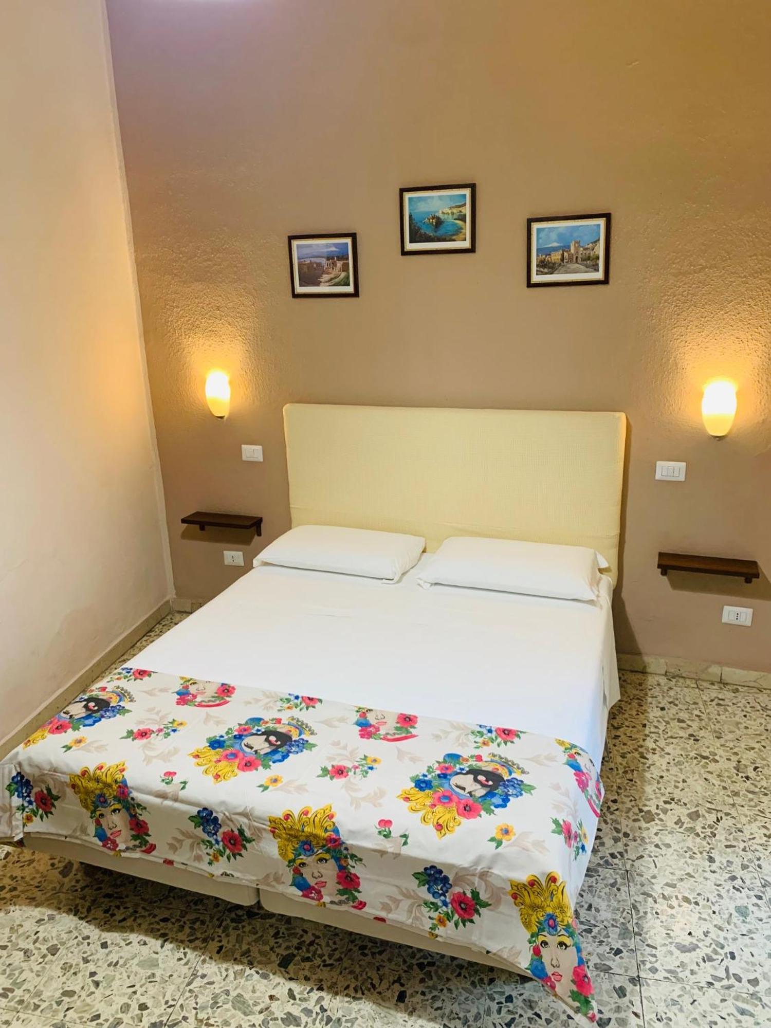 Casa Melany Apartment ตาออร์มินา ภายนอก รูปภาพ